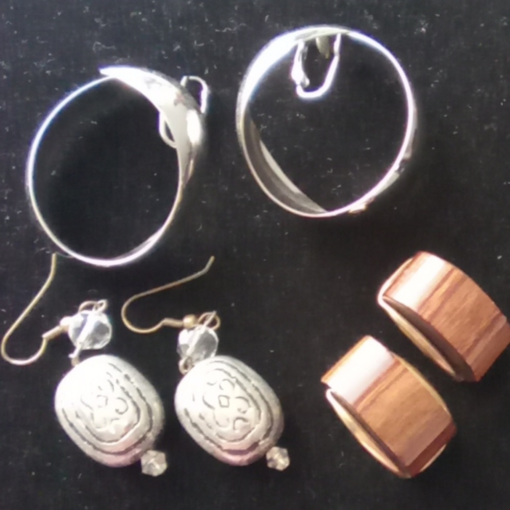Vtg Earring Lot.